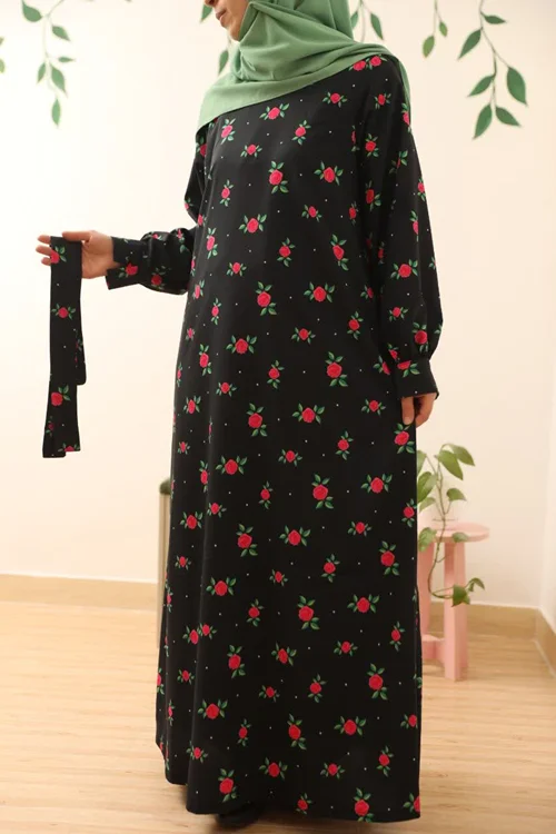 تونیک و عبا باران